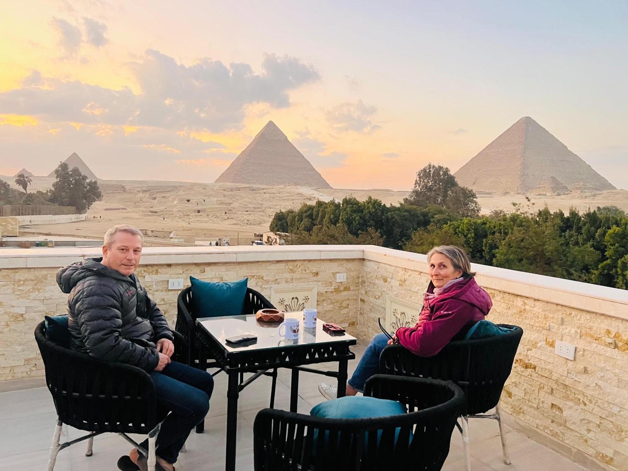 Great Scarab Pyramids View Ξενοδοχείο Kafret el-Gabal Εξωτερικό φωτογραφία